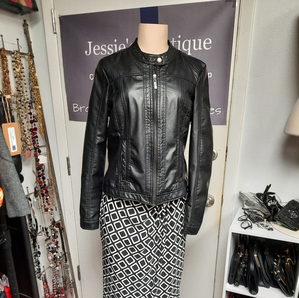 Jacket - Picture 4 of 7